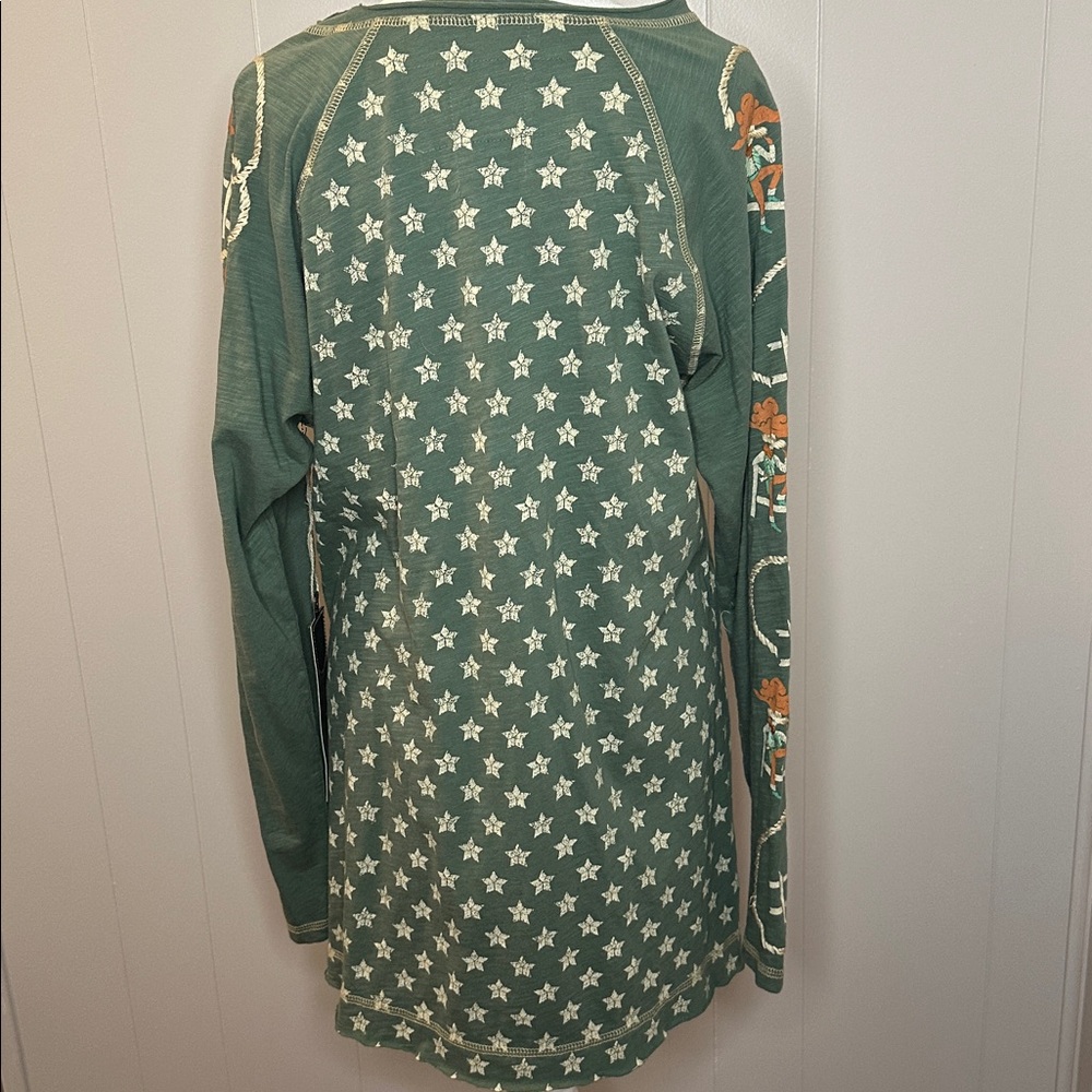 🐎 Double D Ranch Cowboys Up My Sleeve Top Boho Western Bohemian NWT Long Sleeve - Picture 10 of 13